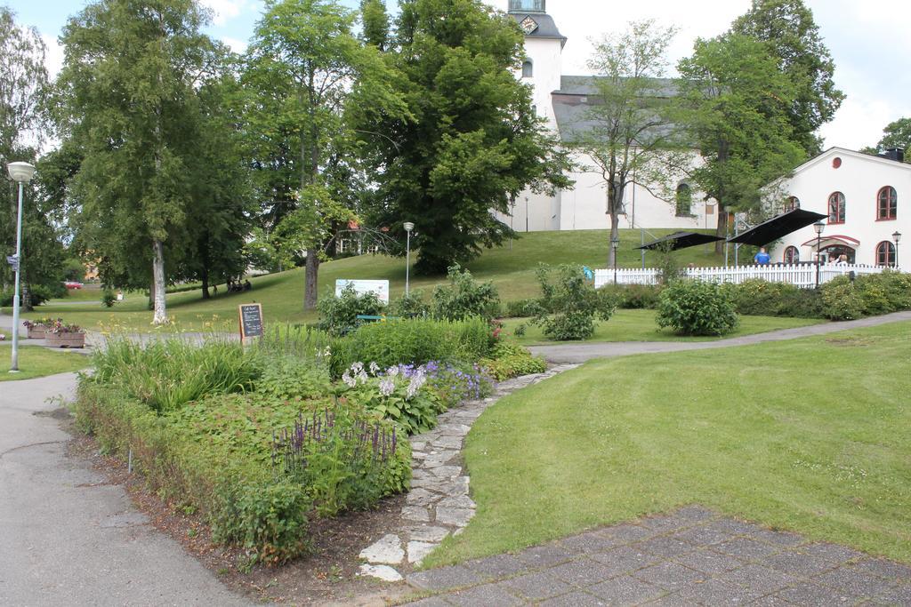 Lindesbergs Stadshotell Buitenkant foto